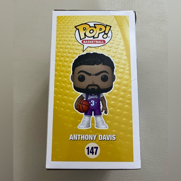 NWT - Funko Pop! Basketball Los Angeles Lakers #147 Anthony Davis - Picture 5 of 8